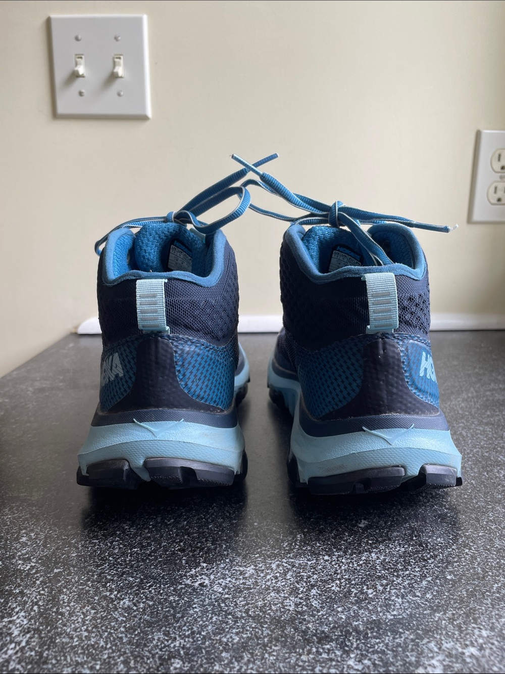Hoka Women's Toa GTX Size US 7.5 Hiking Boot Blue Navy Outdoor Athletic Shoe - Picture 7 of 15